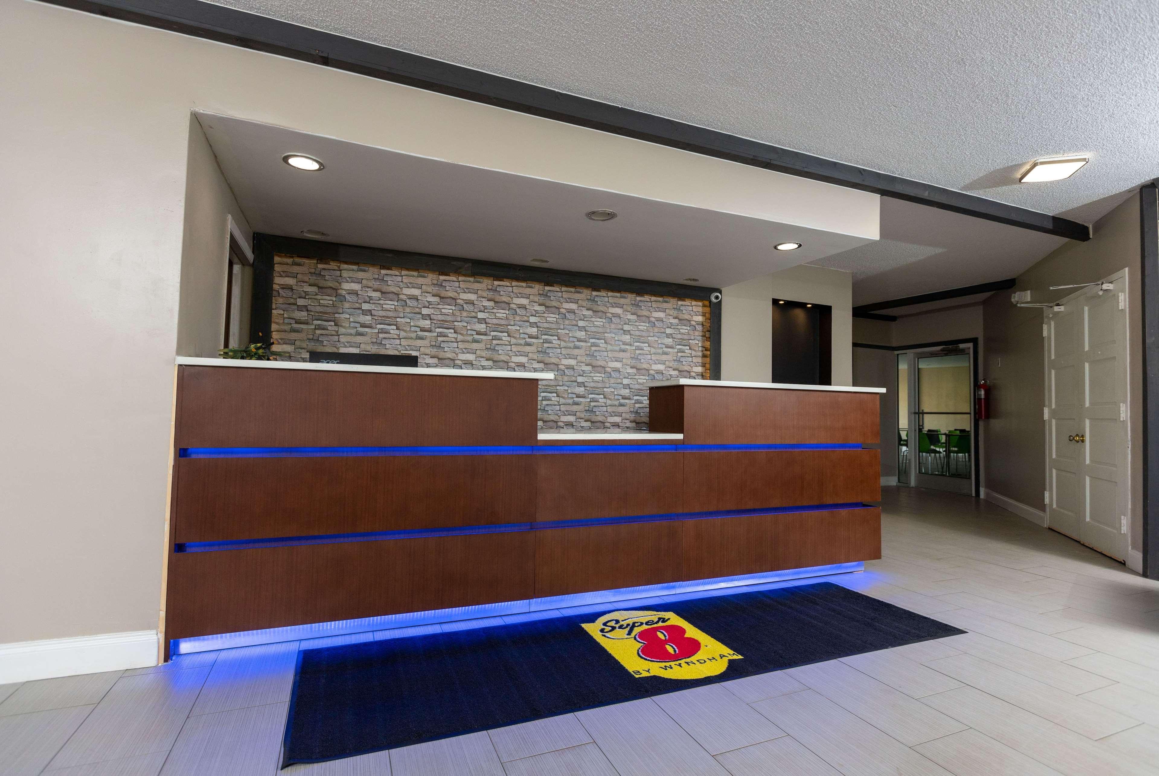 Super 8 By Wyndham Goldsboro Motel Kültér fotó