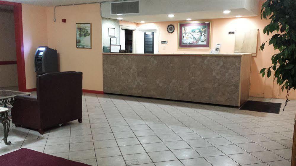 Super 8 By Wyndham Goldsboro Motel Kültér fotó