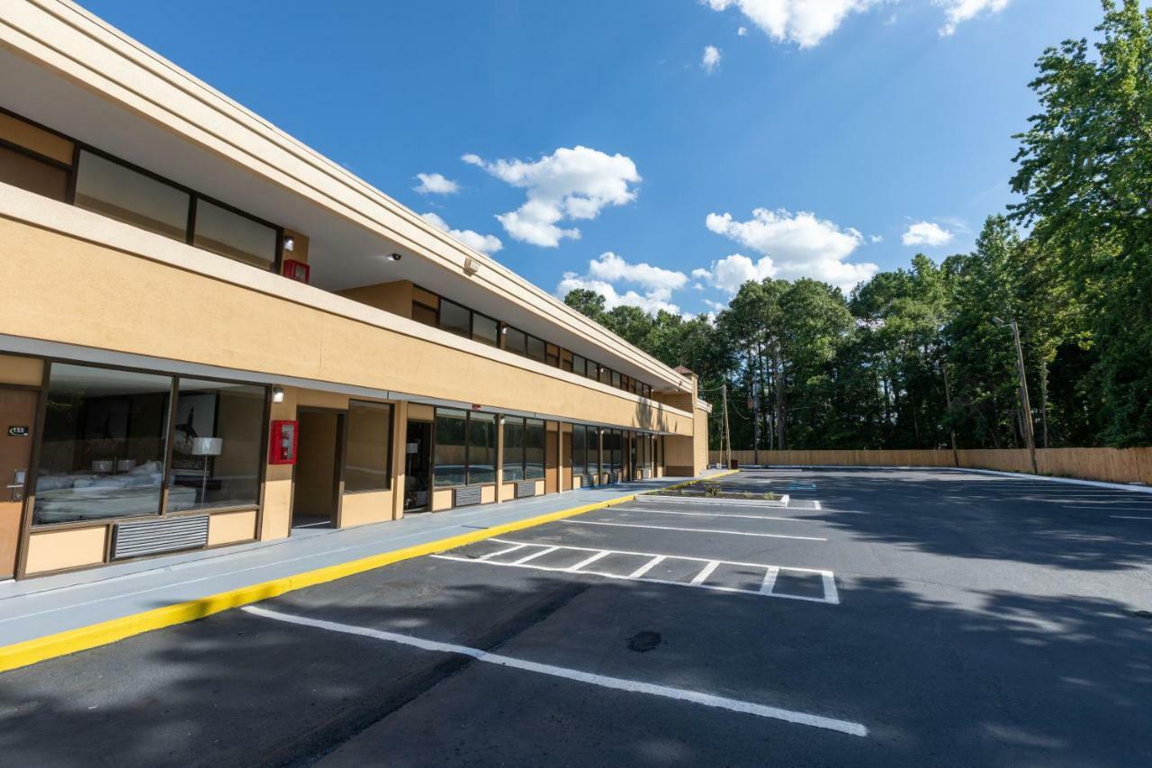 Super 8 By Wyndham Goldsboro Motel Kültér fotó